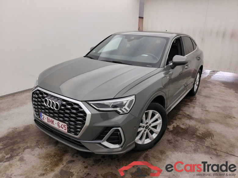 Audi Q3 Sportback 45 TFSI e S tronic S Line 5d #1