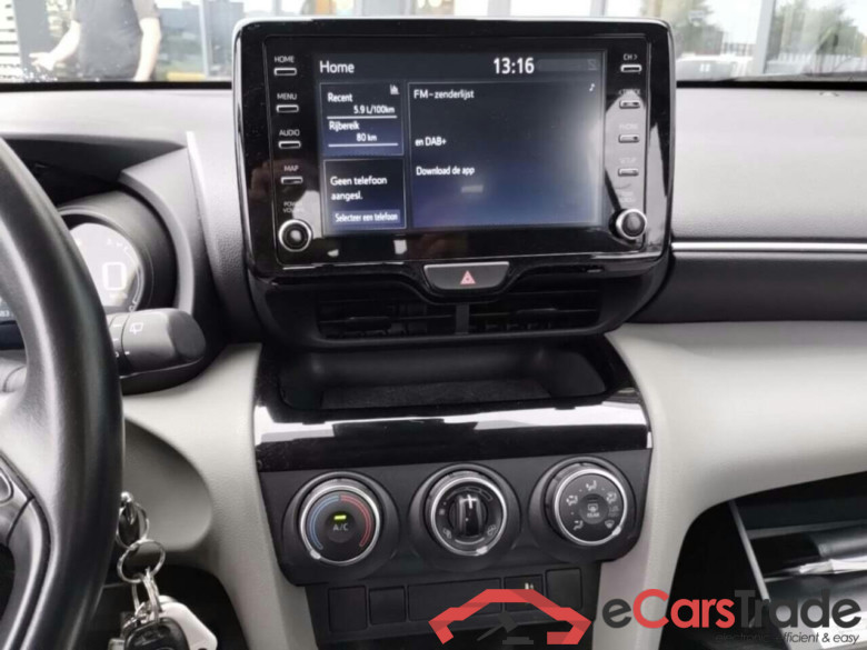 TOYOTA Yaris Cross 1.5 VVT-I Active #6