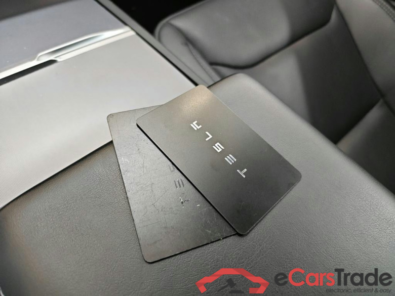 Tesla Model 3 208 kW #6