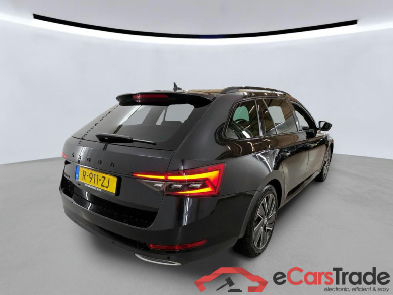 SKODA Superb Combi 110 kW #5