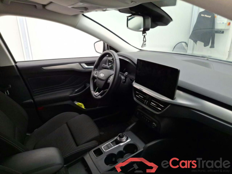 FORD Focus Wagon 1.5 EcoBl. Titanium AUT #3