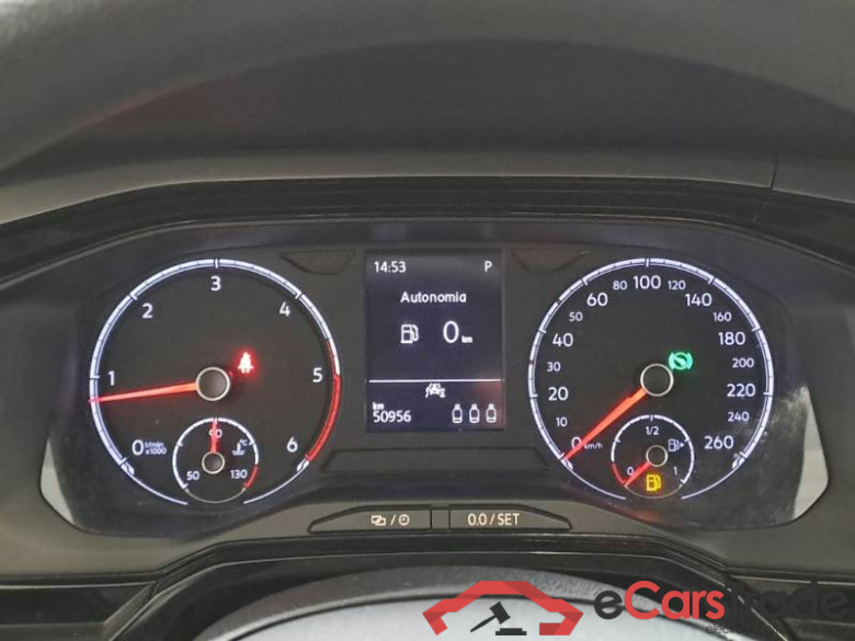 VOLKSWAGEN POLO / 2017 / 5P / BERLINA 1.6 TDI SCR 70KW COMFORTLINE DSG BMT #4