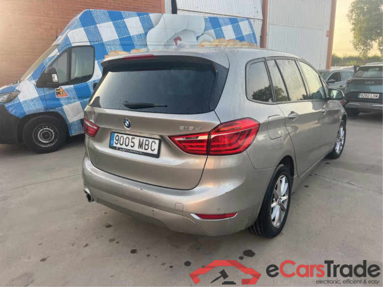 BMW Serie 2 Gran Tourer/2018/5P/monovolumen compacto 216d   7 plazas #2