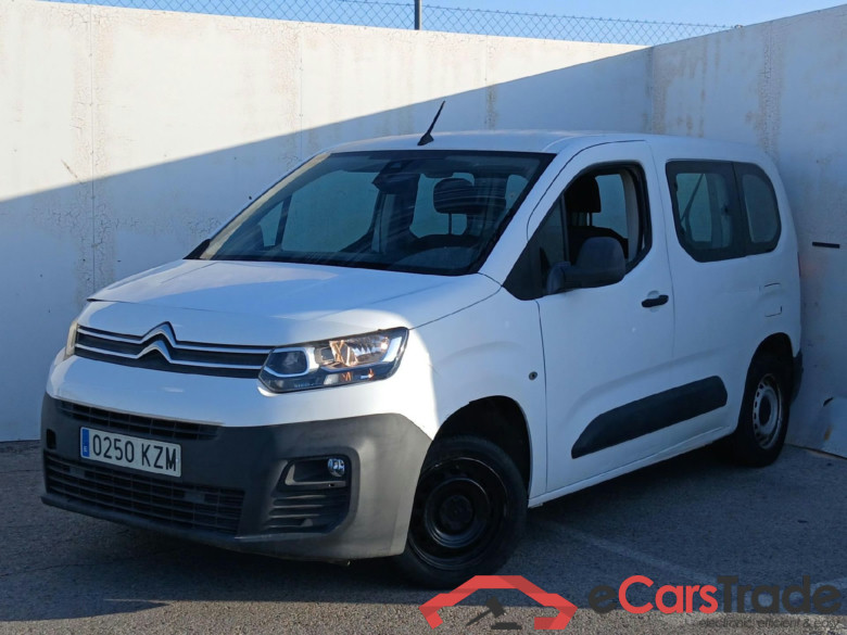 CITROEN Berlingo / 2018 / 4P / combi Talla M BlueHDi 100 LIVE (AC) #1