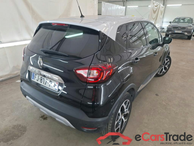 RENAULT Captur / 2017 / 5P / Crossover Intens TCe 150 FAP #3