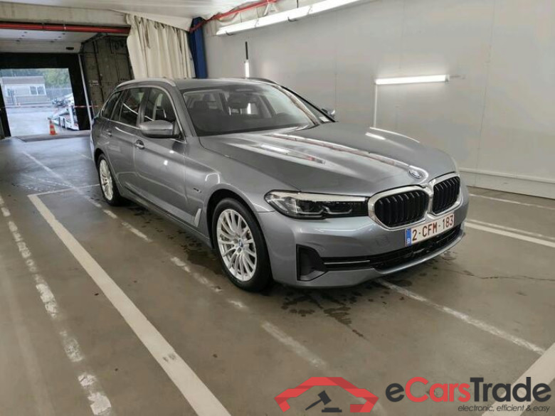 BMW 5 Reeks Touring 5 Reeks Touring 530e Auto (PHEV) 215kW/292pk  5D/P Auto-8 #2