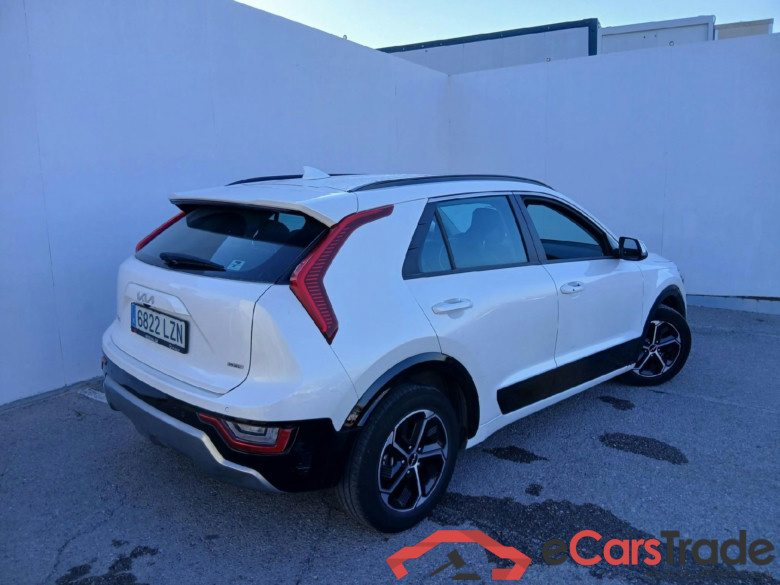 KIA Niro / 2022 / 5P / crossover 1.6 GDi PHEV 135kW (183CV) Drive #2