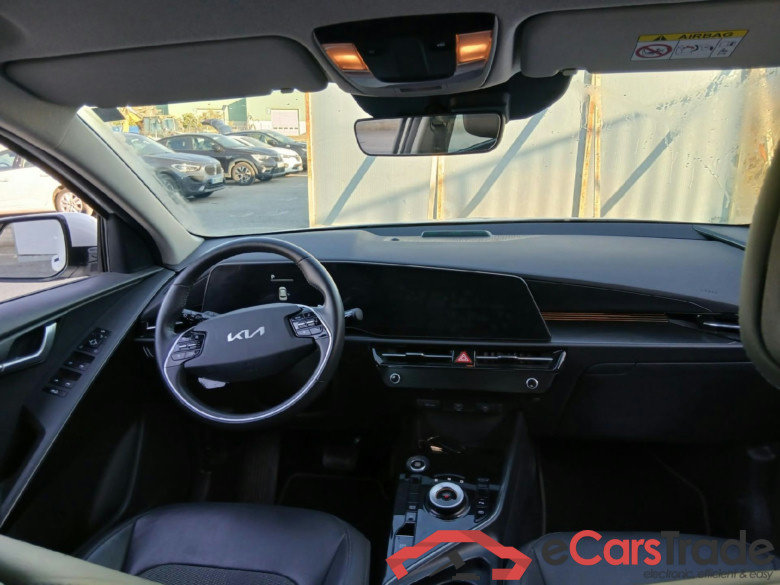 KIA Niro / 2022 / 5P / crossover 1.6 GDi PHEV 135kW (183CV) Drive #3