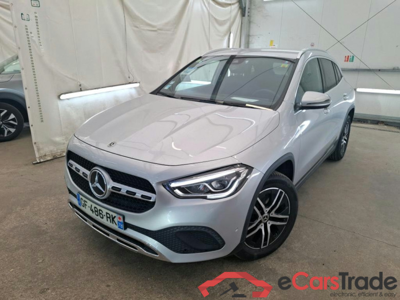 MERCEDES-BENZ GLA / 2020 / 5P / SUV 2.0 GLA 200 D BUSINESS LINE DCT #1