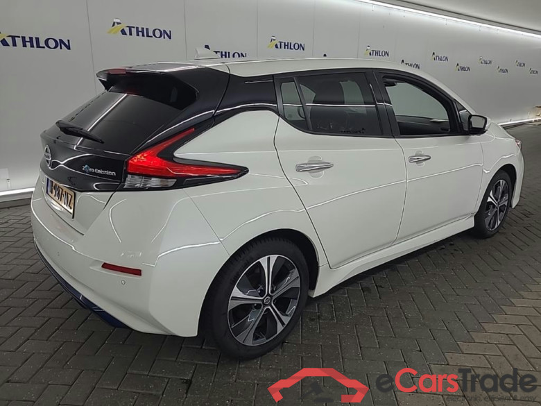 NISSAN LEAF N-CONNECTA 40kWh 5D uitlopend #3