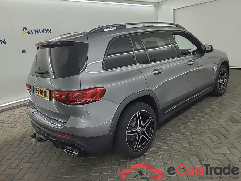 MERCEDES-BENZ GLB-Klasse 200 DCT AMG Line 5D 120kW #3