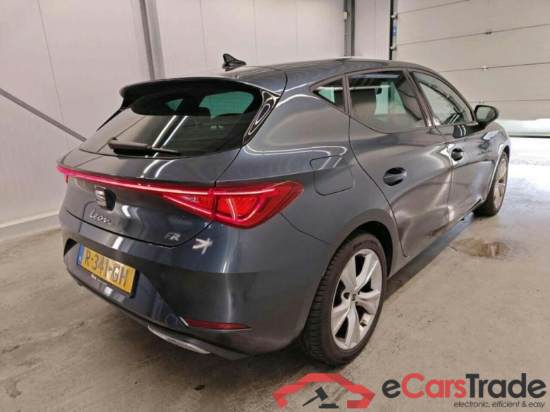SEAT Leon Sportstourer 1.0 TSI FR Business #2