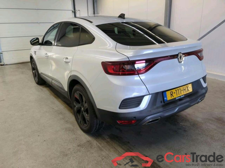 RENAULT Arkana 1.6 E-T H 145 RSLine #6
