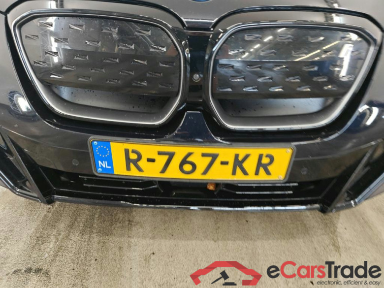 BMW ix3 80kWh High Executive 5d #5