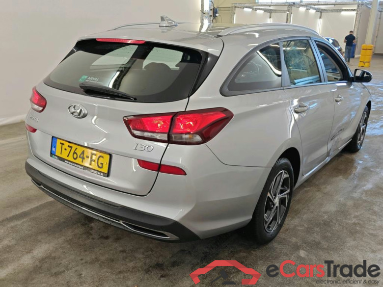 Hyundai i30 Wagon 1.0 T-GDI MHEV Comfort Smart 5d #2