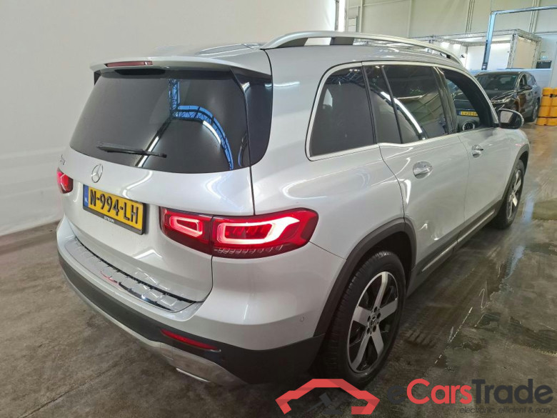 Mercedes-Benz GLB 200 DCT Business Solution Luxury 5d #2