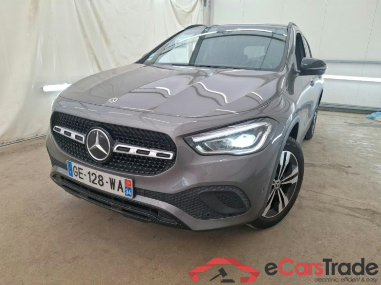 MERCEDES-BENZ GLA / 2020 / 5P / SUV 1.3 GLA 250 e BUSINESS LINE DCT