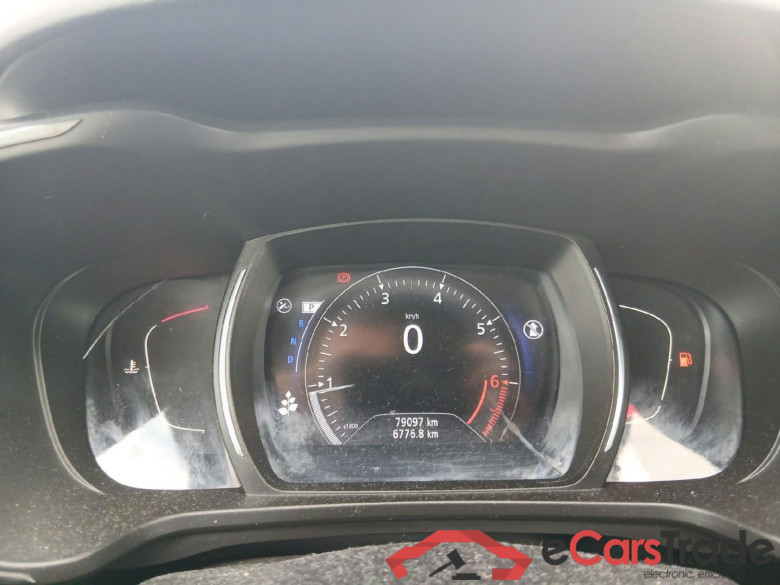 RENAULT Kadjar / 2019 / 5P / crossover Zen GPF TCe 103kW (140CV) EDC #4
