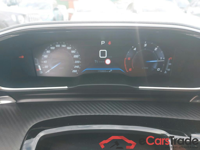 PEUGEOT 508 / 2018 / 5P / berlina con portón 5P Active Pack BlueHDi 130 S&S EAT8 #4