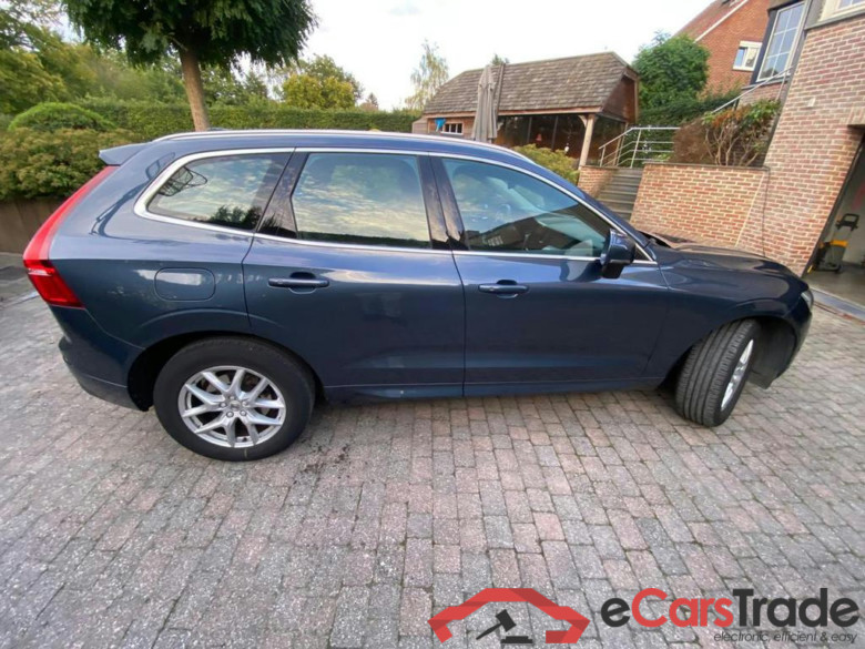 VOLVO XC60 2.0 D4 Momentum Pro Geartronic AdBlue #2