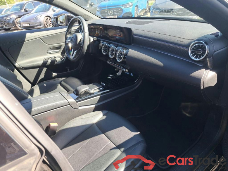 MERCEDES - MER CLA SHOOTING BRAKE  250 e 218PK DCT Business Solution Luxury & Smartphone Integration & Trailer Towing Hook * HYBRID * #3