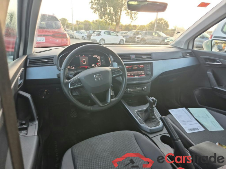 SEAT Arona / 2017 / 5P / todoterreno 1.0 TSI 70kW (95CV) Style Edition Eco (CX) #3