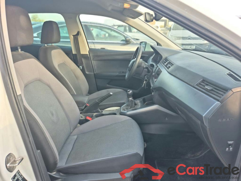 SEAT Arona / 2017 / 5P / todoterreno 1.0 TSI 70kW (95CV) Style Edition Eco (CX) #6