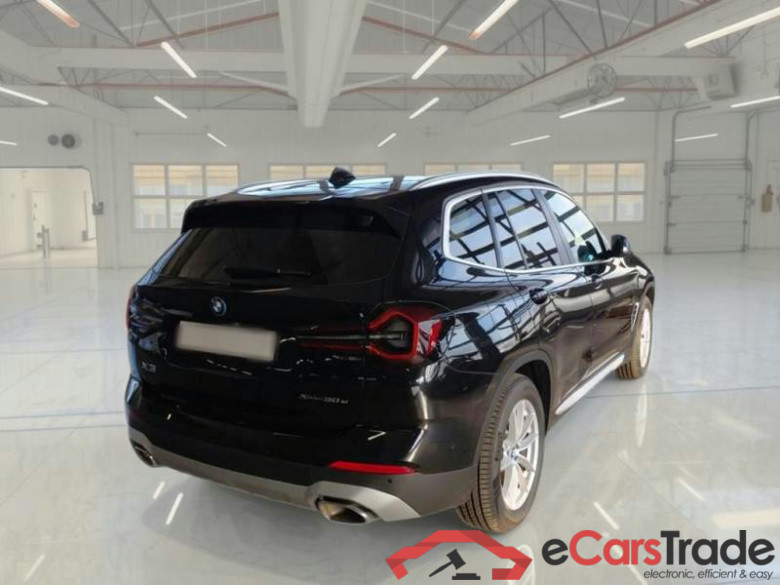 BMW X3 / 2021 / 5P / SUV XDRIVE 30E #2