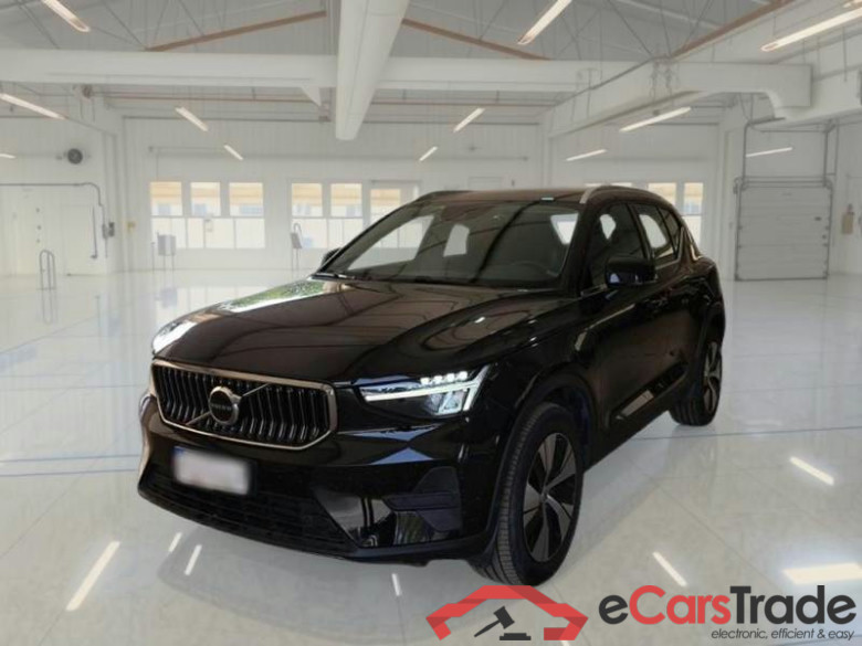 VOLVO XC40 / 2021 / 5P / SUV T4 Recharge Plug-in auto Essential #1