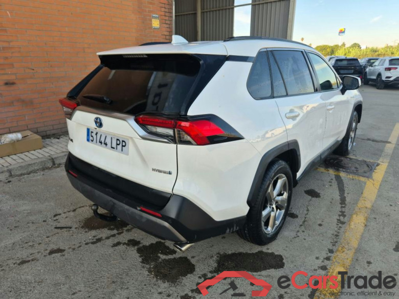 TOYOTA Rav4 / 2018 / 5P / todoterreno 2.5l 220H Advance #2