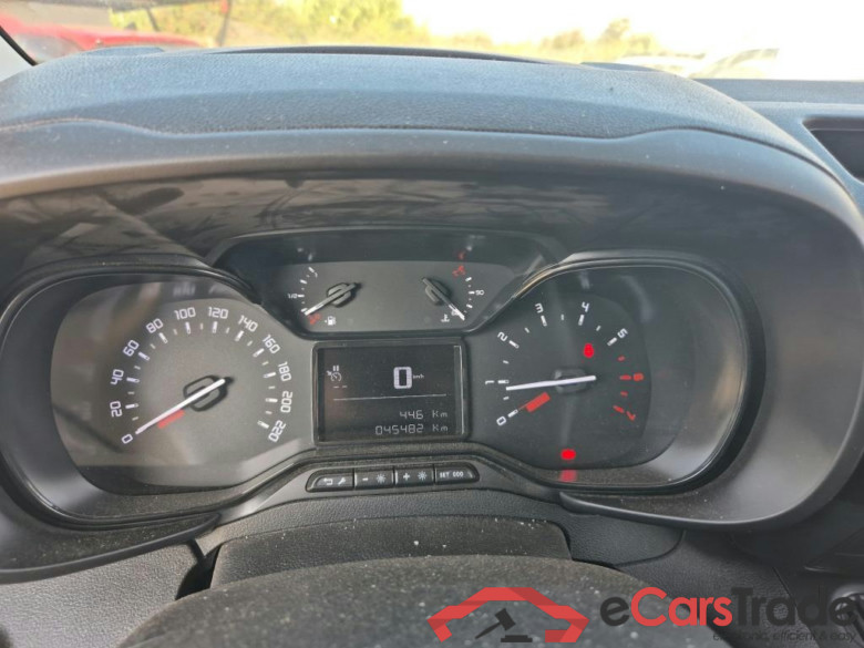 CITROEN Berlingo / 2018 / 4P / furgón derivado de turismo Talla M BlueHDi 100 CLUB #4
