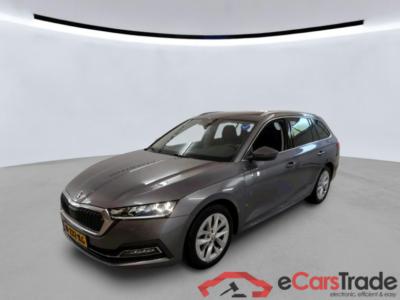 SKODA Octavia Combi 81 kW #1