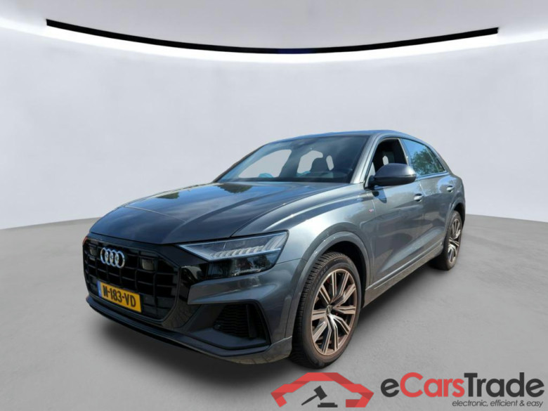 AUDI Q8 250 kW