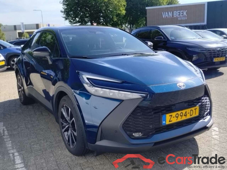 TOYOTA C-HR 1.8 Hybrid 140 First Edition #2