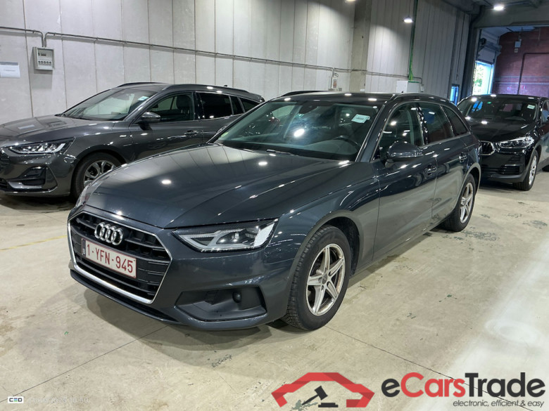 AUDI A4 AVANT DIESEL - 2020 30 TDi #1