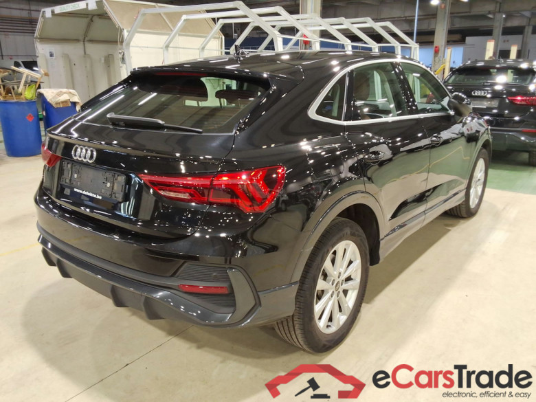 AUDI Q3 Sportback 1.4 45 TFSI E S TRONIC #4