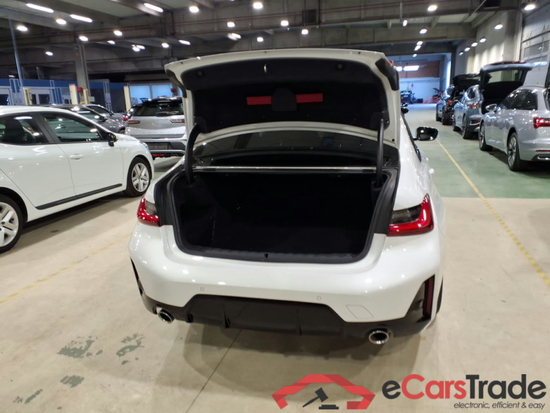 BMW 3 SERIES BERLINE 2.0 318I (115KW) AUTO BERLINE #3