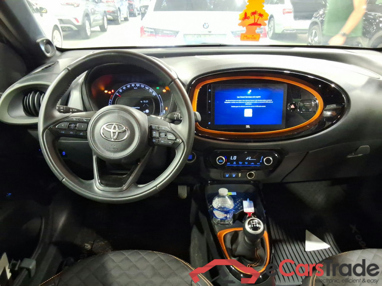 TOYOTA AYGO X 1.0 VVT-I LIMITED #6
