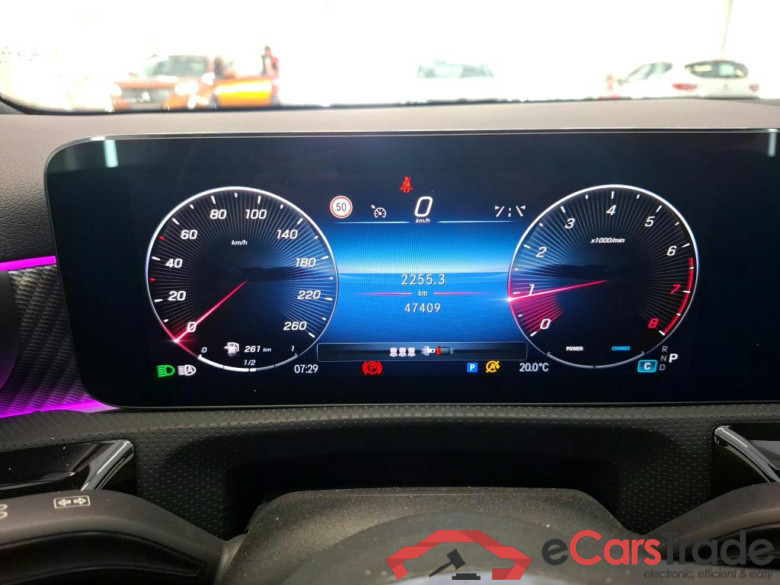 MERCEDES-BENZ Classe A Compact / 2022 / 5P / Berline A 200 Business Line 7G-DCT #6