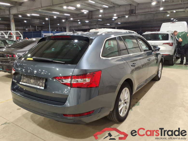 SKODA SUPERB COMBI 1.4 TSI PHEV 160KW DSG6 CLEVER+ #4