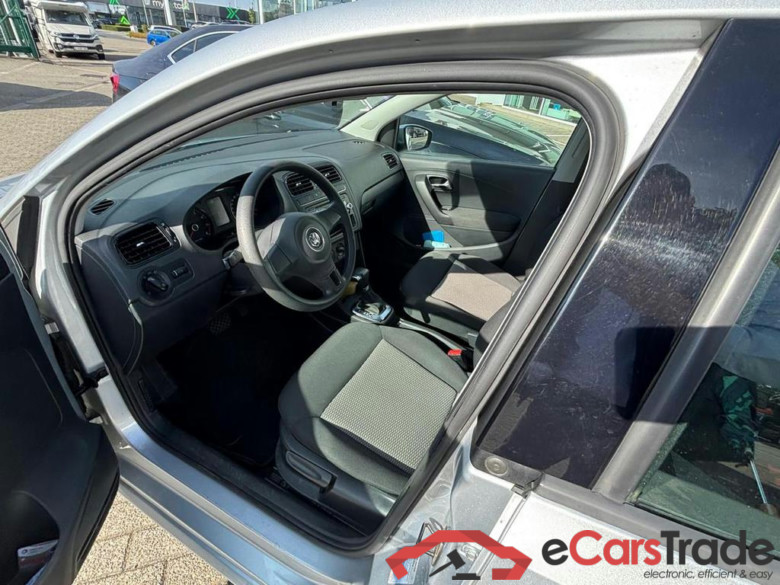 VOLKSWAGEN Polo 1.4i Black Edition DSG #6