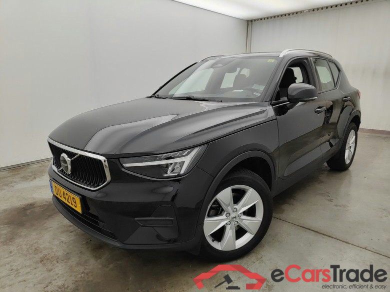 VOLVO XC40 - 2022 2.0 B3 163hp MHEV Core DCT 5d