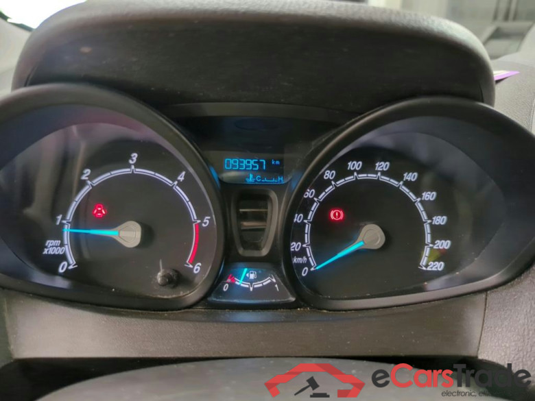 Transit Courier Trend 1.5 TDCi 55KW MT6 E6dT #5