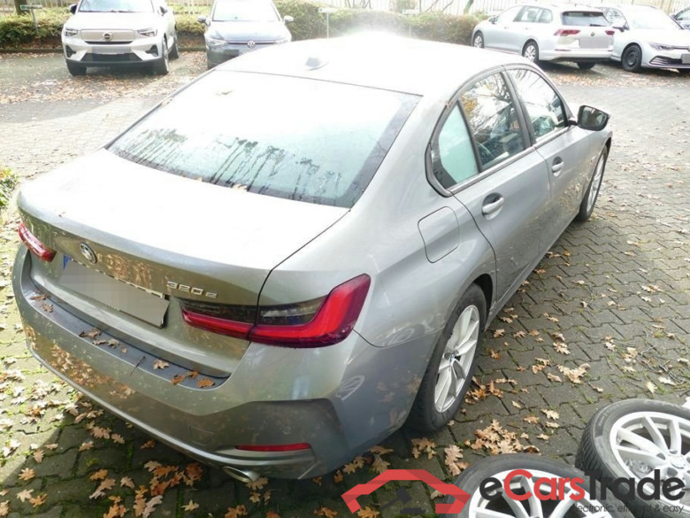 BMW 3er 320e Aut. 4d 120kW #2