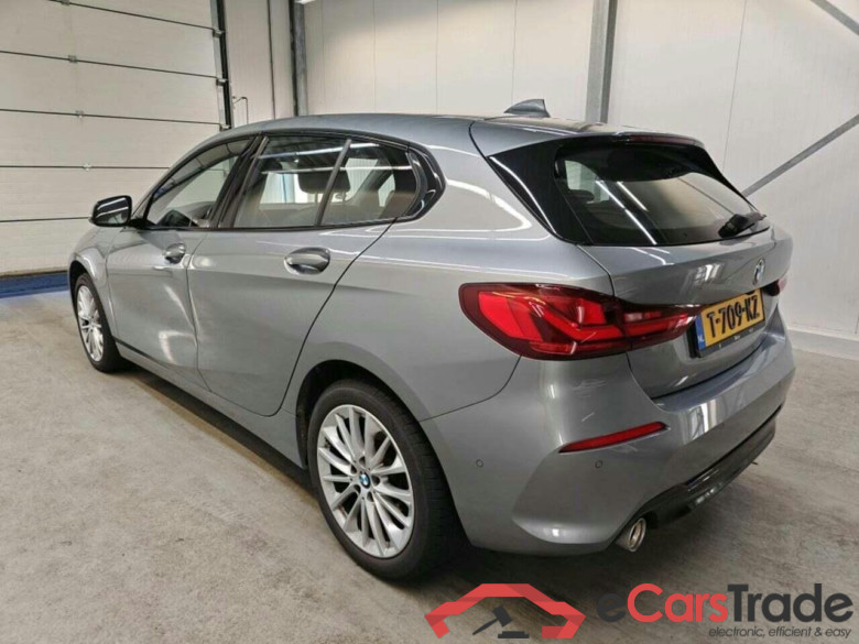BMW 1-serie 118i Intro Ed. #6