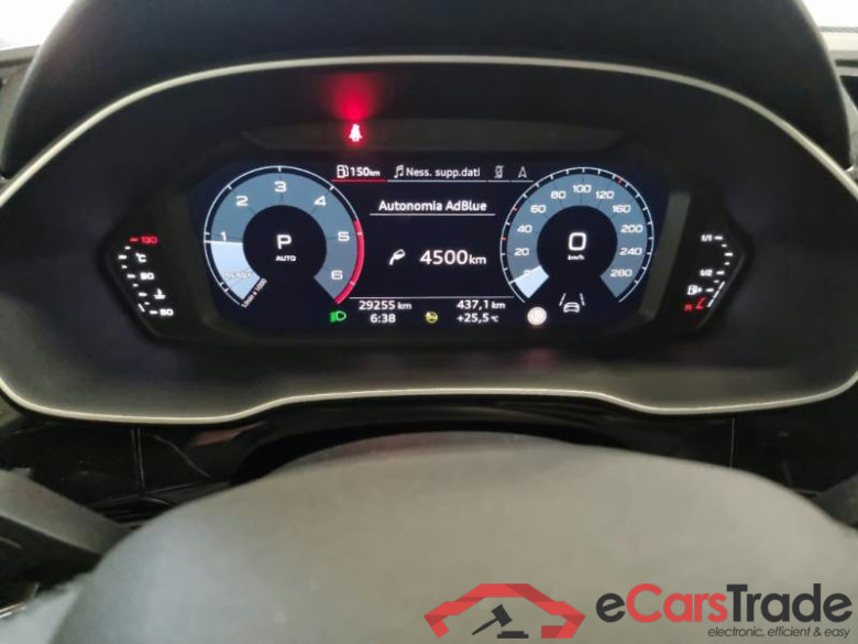 AUDI Q3 SPORTBACK / 2019 / 5P / SUV 35 TDI QUATTRO S TRONIC BUSINESS PLUS #4