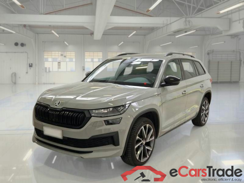 SKODA KODIAQ / 2021 / 5P / SUV 2.0 TDI 110KW SPORTLINE DSG 4WD 7P #1