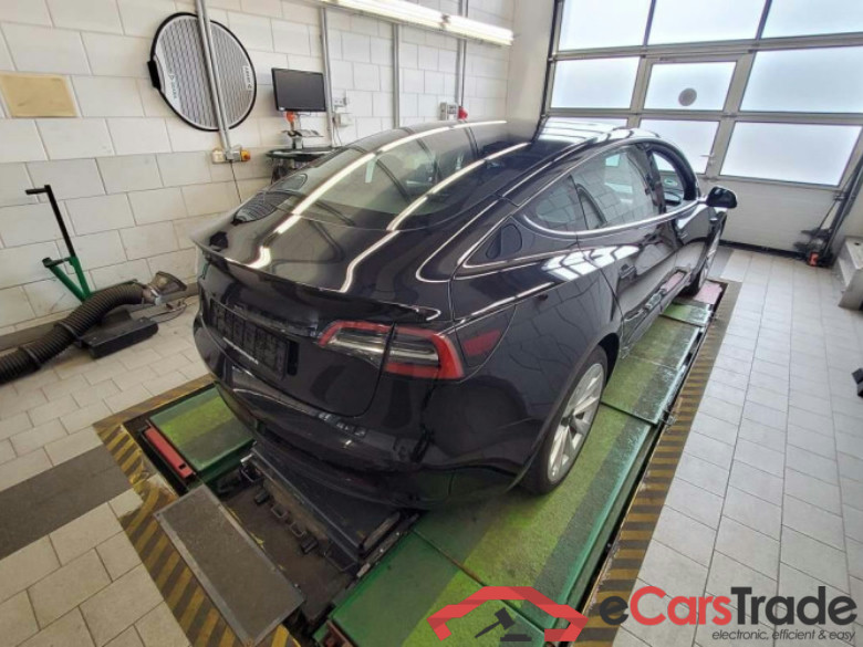 Tesla Model 3 - Lim4, RWD 60 kWh, 2021 - 2023 60 kWh #3