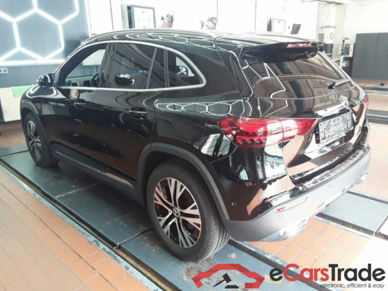 Mercedes-Benz GLA (BM 247)(02.2020->) DE - SUV5 GLA 200 d EU6e, Progressive, (Facelift) 2024 - 2026 #3