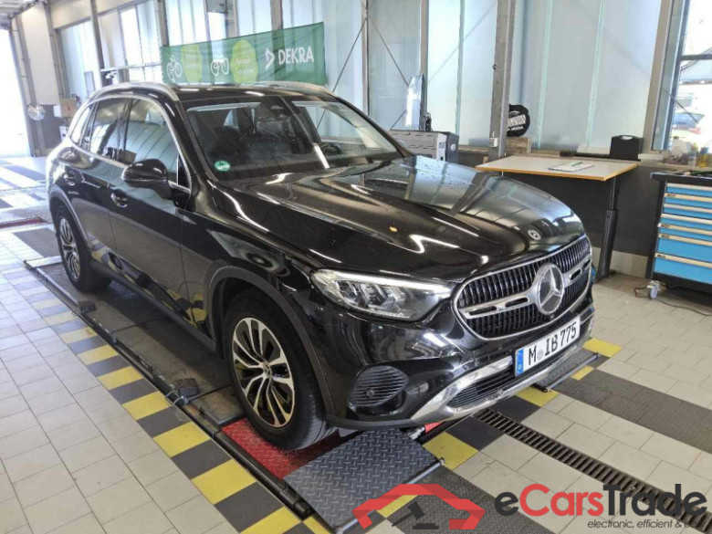 Mercedes-Benz GLC (BM 254)(06.2022->) DE - SUV5 GLC 220 d EU6d, 4Matic Avantgarde, 2022 - 2024 #2